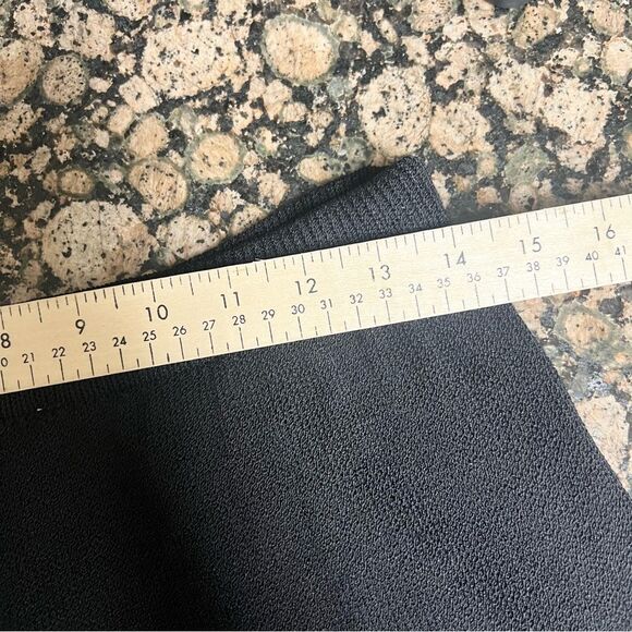 St John Separates Black Elastic Waist Pockets  Santana Knit Pant Size 4 USA - Picture 4 of 8
